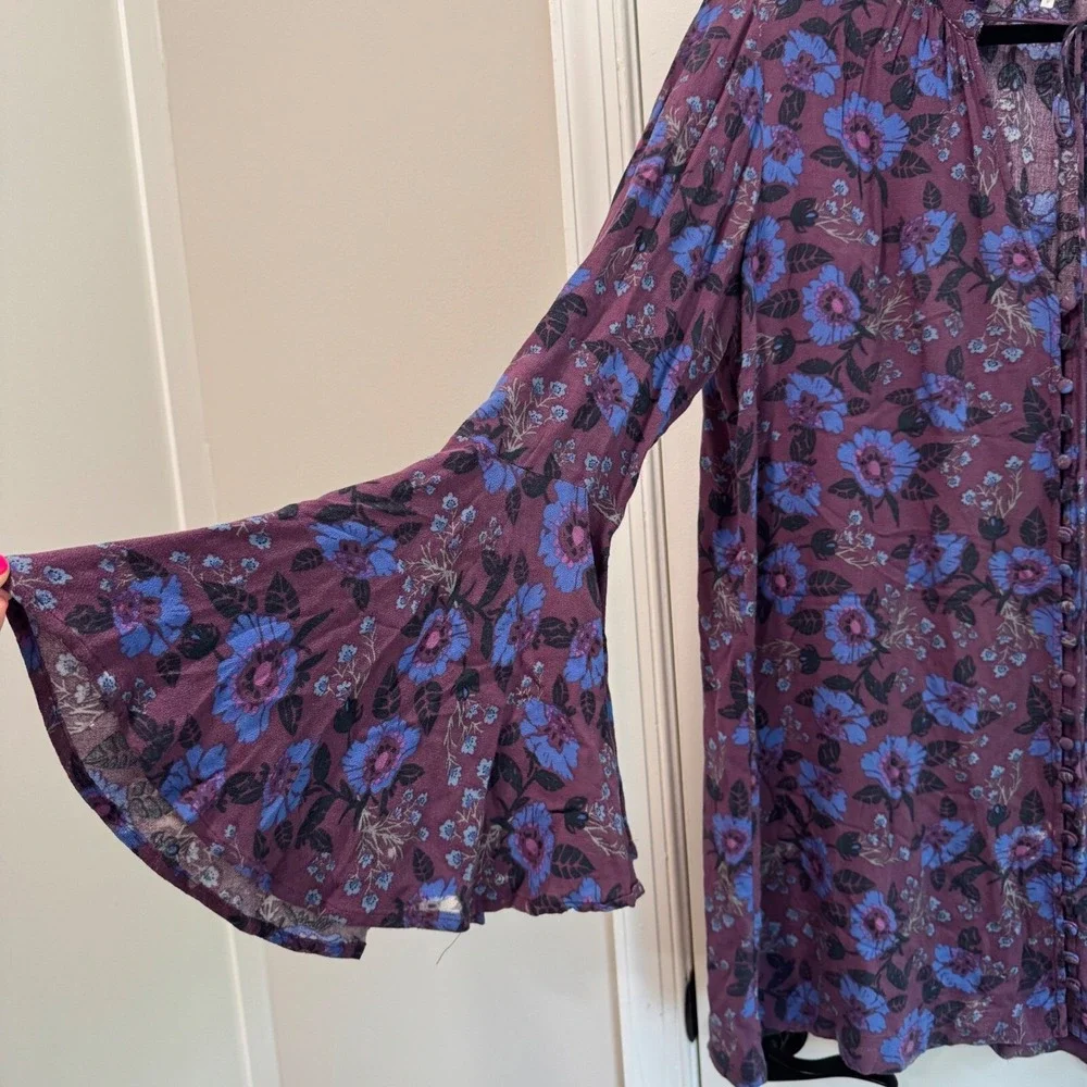 Free People Floral Tunic Top Bell Sleeve Button‎ Up Blouse Bohemian S